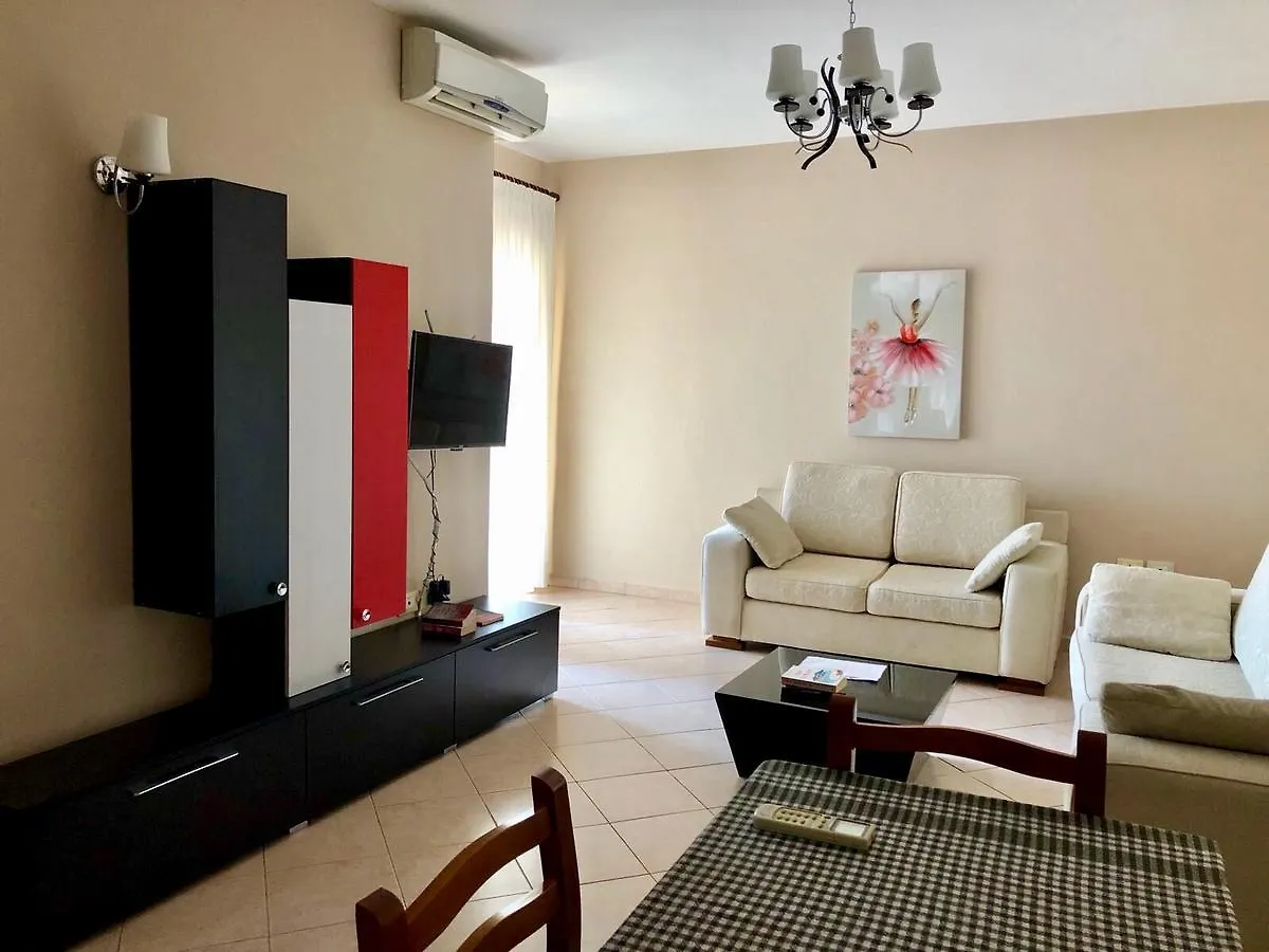 B&B Tirana Smile Bed and breakfast